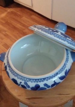 Vintage.  Cookie   jar