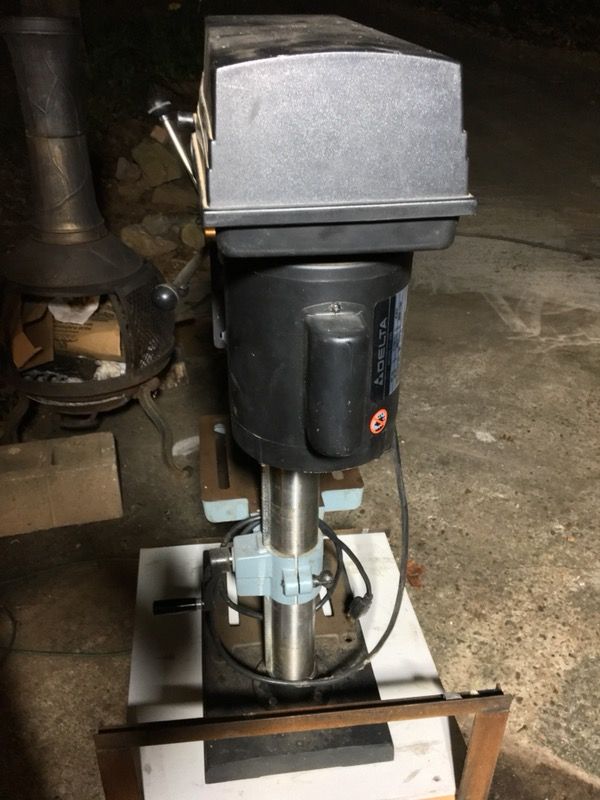 Delta 12” Drill Press 5 Speed 1/3 hp 11990 for Sale in Buford, GA