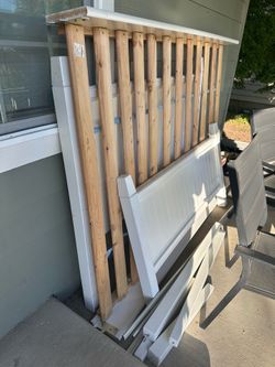 White full/double canopy bed