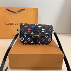 Fashion letter cross-body bag