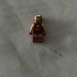 Ironman lego toy 3$
