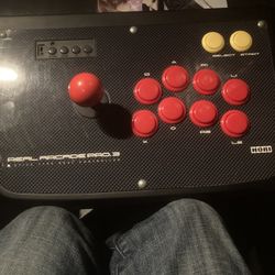 Hori Real Arcade Pro-3 
