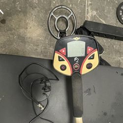 Fisher F2 Metal Detector 
