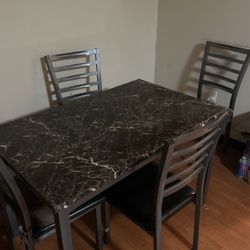 Dining Room Table With 4 Chairs 