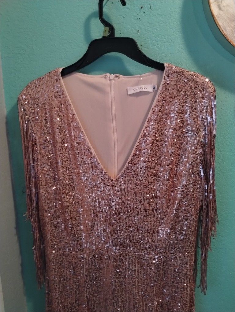 Beautiful Cooper Rose Gold Color Party Dress Size Large Has Some Stretch..Very Blingy Dress!..Brand New!