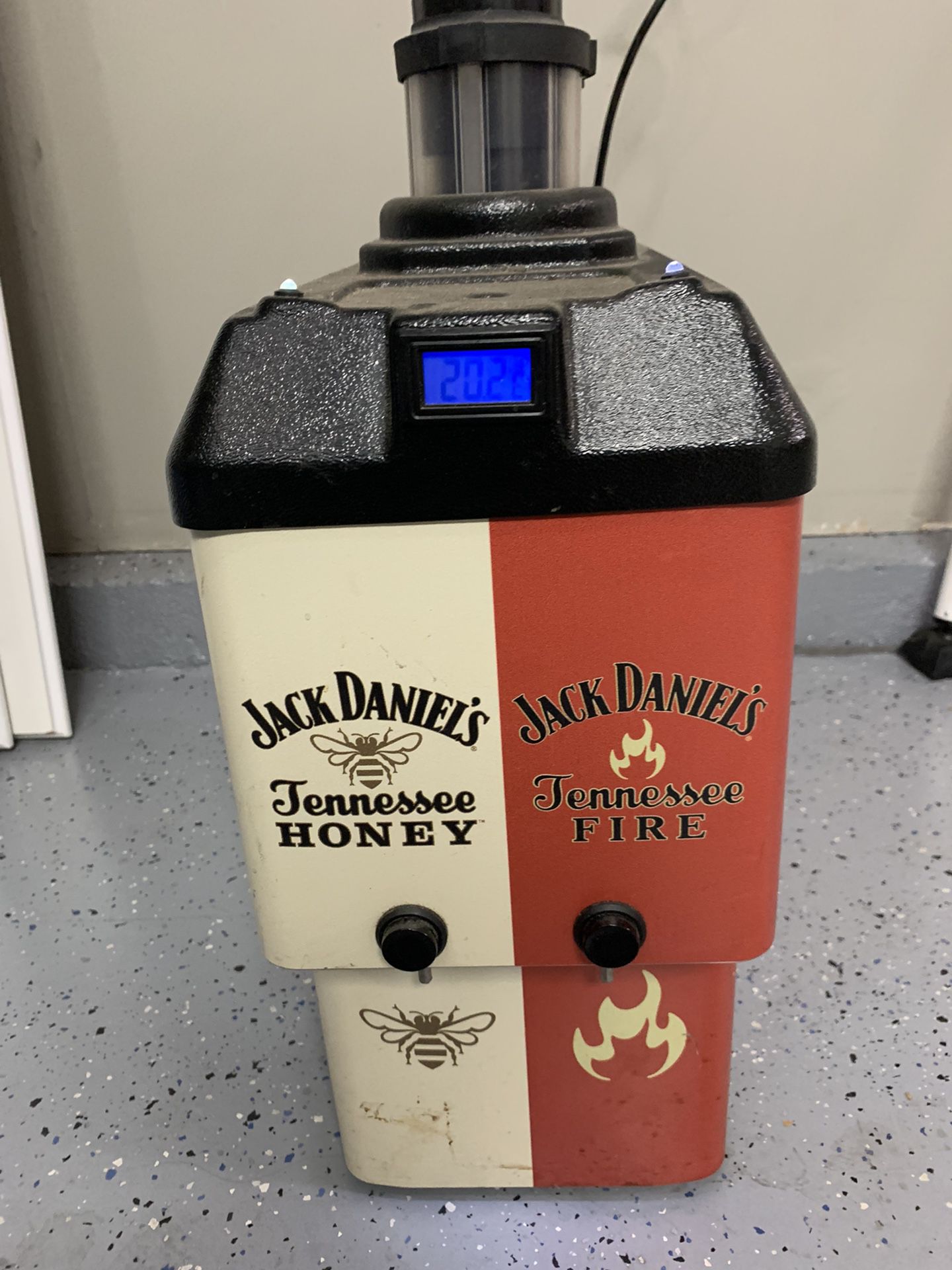 Jack Daniels Refrigerated Bottle Dispenser 