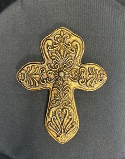 Ornate Antique Gold Finish Resin Wall Hanging Religious Cross 