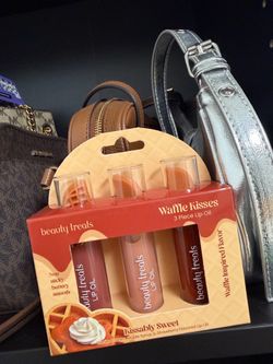 Lip Oil Trio