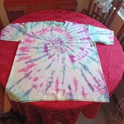 Tiedyed T-shirt 2xl, $25