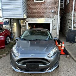2014 ford fiesta 