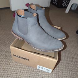 Steve Madden Chelsea Boots Grey