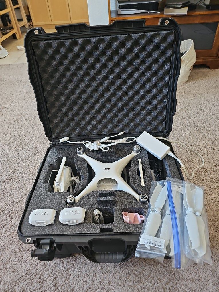 Drone-DJI PHANTOM 4 PRO V2.0
