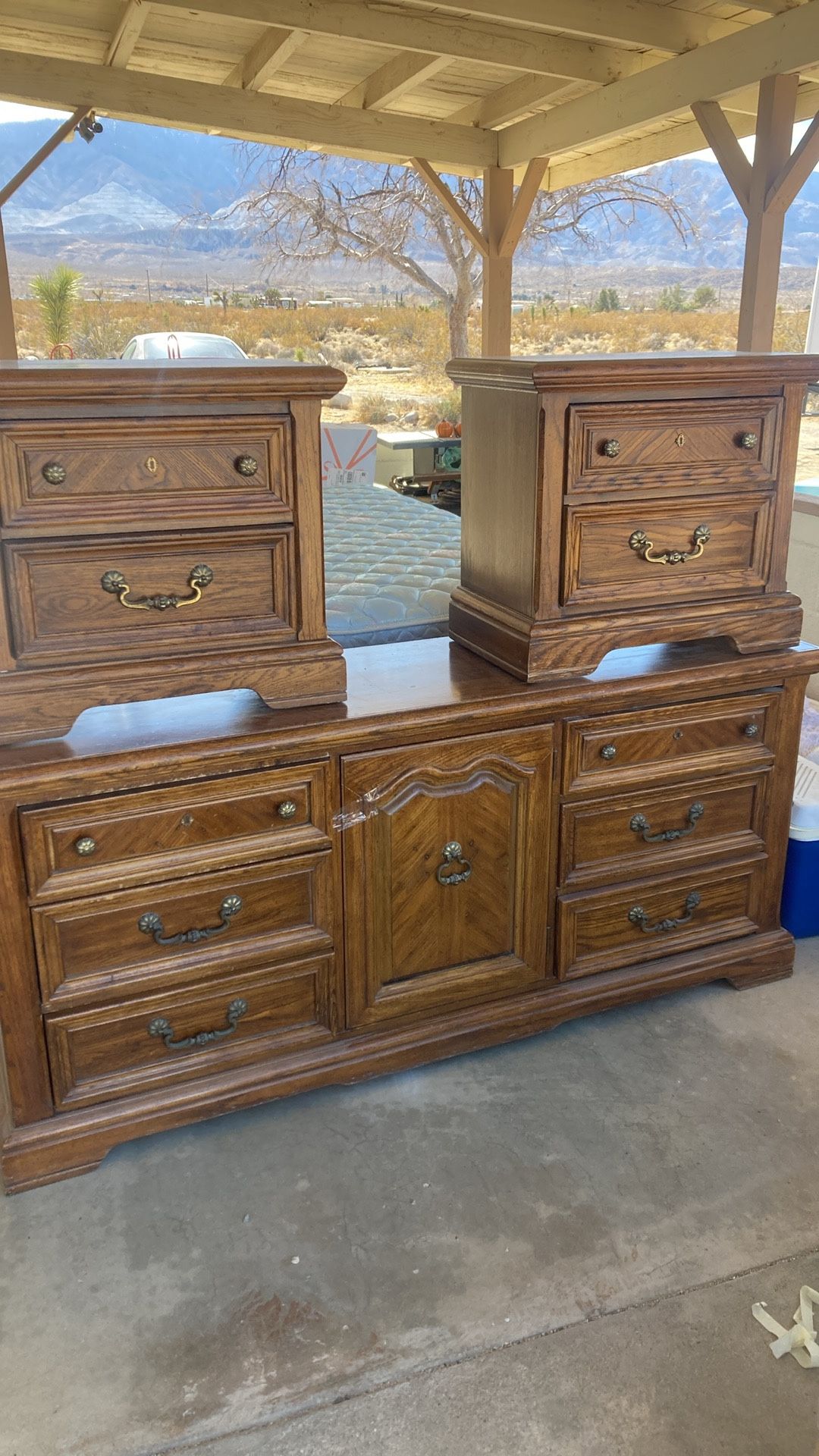 Wooden Bedroom Set $120