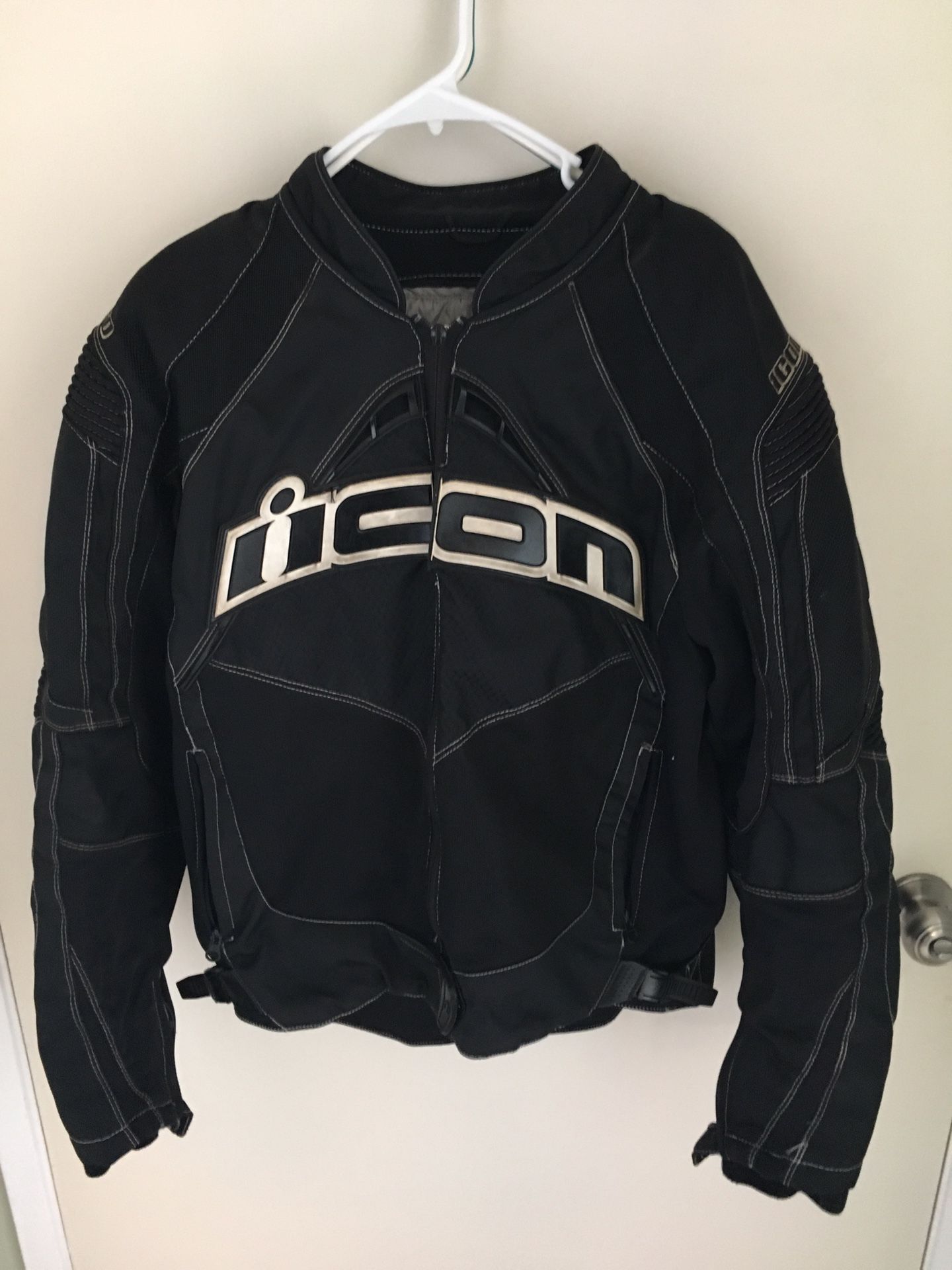 Icon motorcycle jacket (medium)