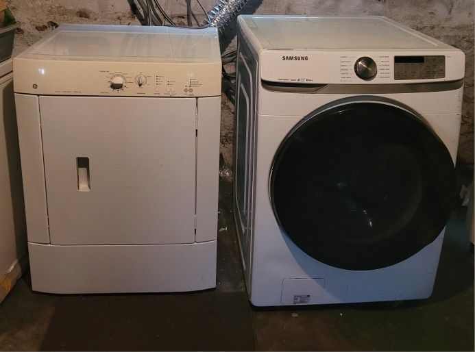 Samsung Front Loading Washer White + GE Front Loading Dryer White