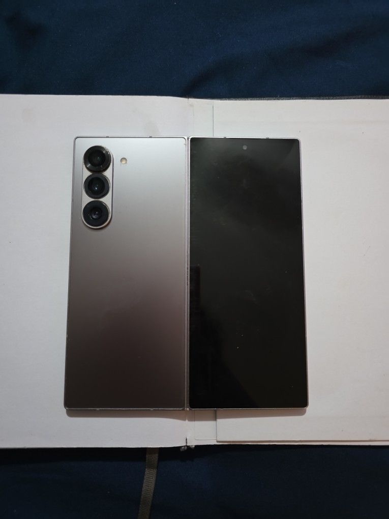 Samsung Z Fold 6 Att Or Cricket Only