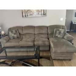 Sectional Sofa/recliner