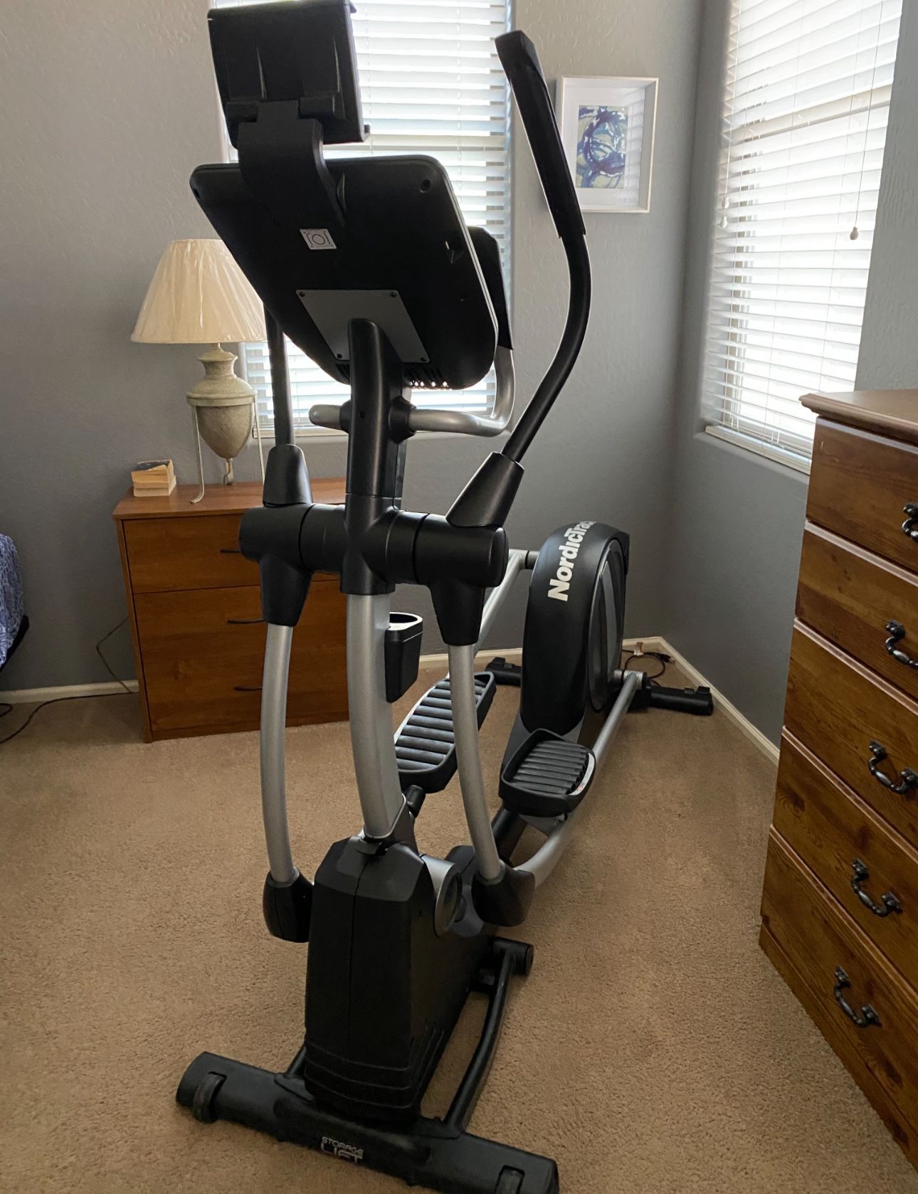 NordicTrack SE9i Elliptical - $500.00 obo