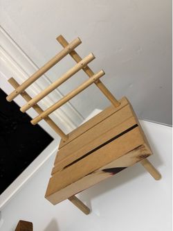 Display wooden chair/phone holder