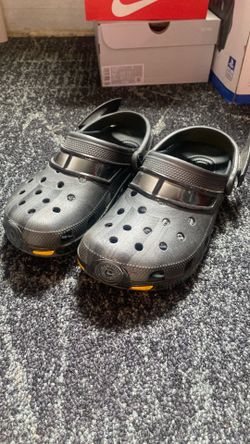 batman crocs, black, size 7 M, size 9 W.