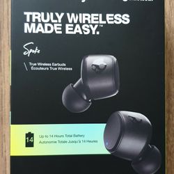 Skullcandy Spoke True Wireless Bluetooth Earbuds - Black /Brand  New