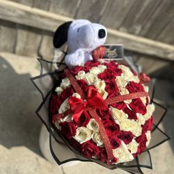 100 Count Custom Bouquet🌹