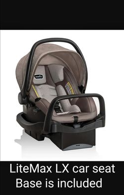 Car seat NEW condition & with BASE