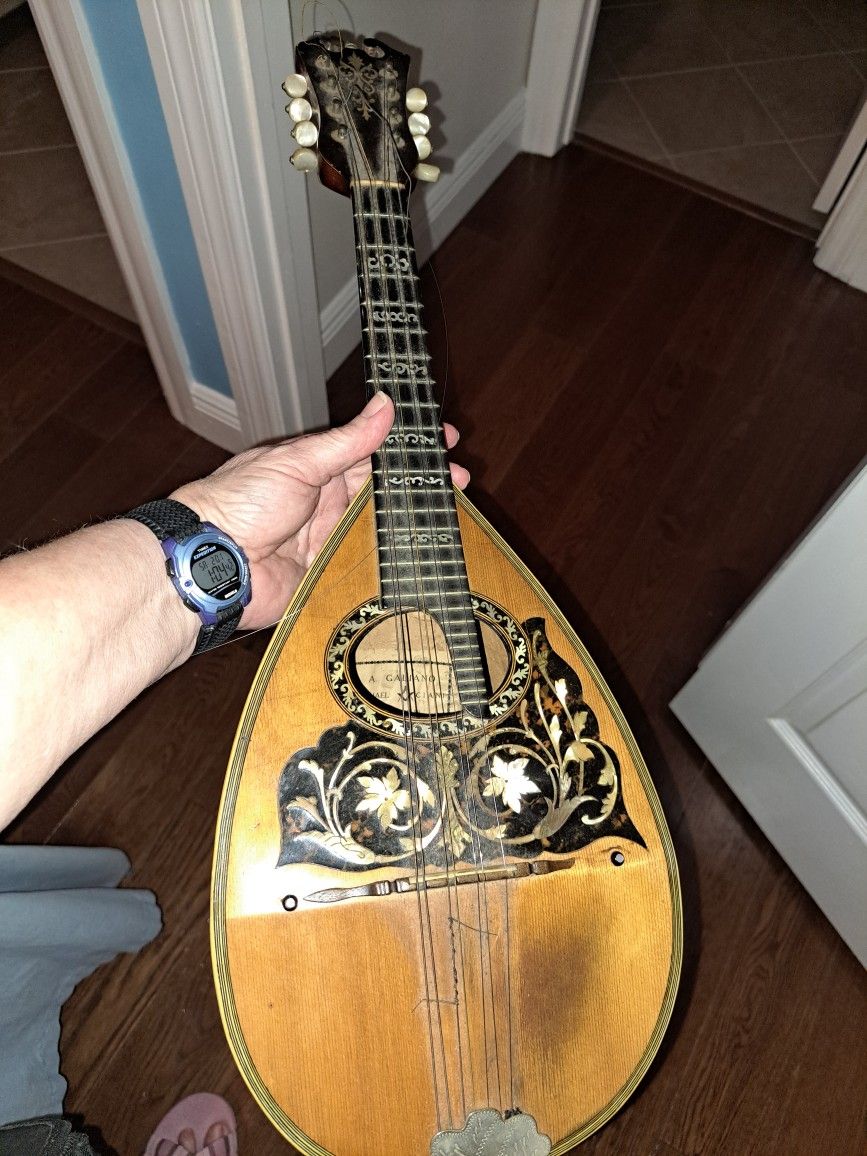 Old Mandalin, Needs New Strings, Great Sound