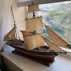 wooden vintage ship