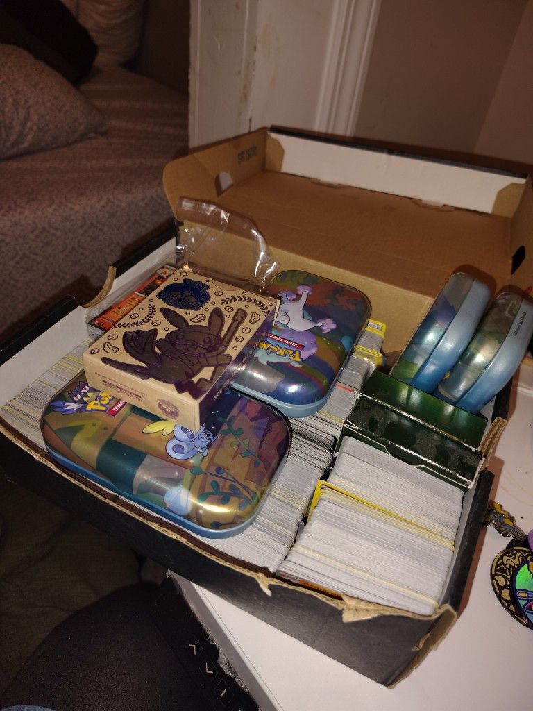 BULK HOLO NON HOLO POKEMON CARDS