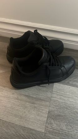 Nonslip work shoes