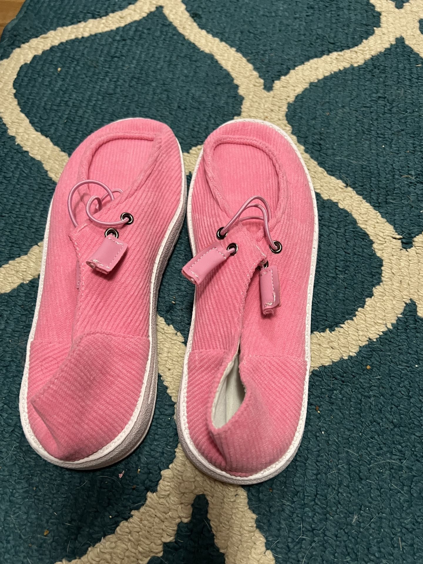 Woman’s Shoes