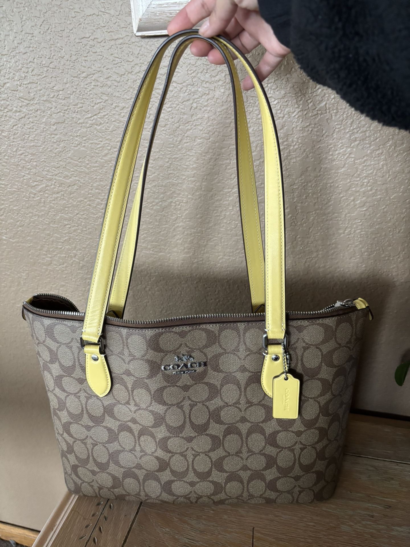 Coach Shoulder Bag Purse