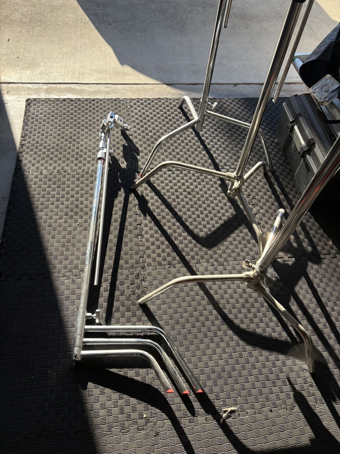 4x Cstands