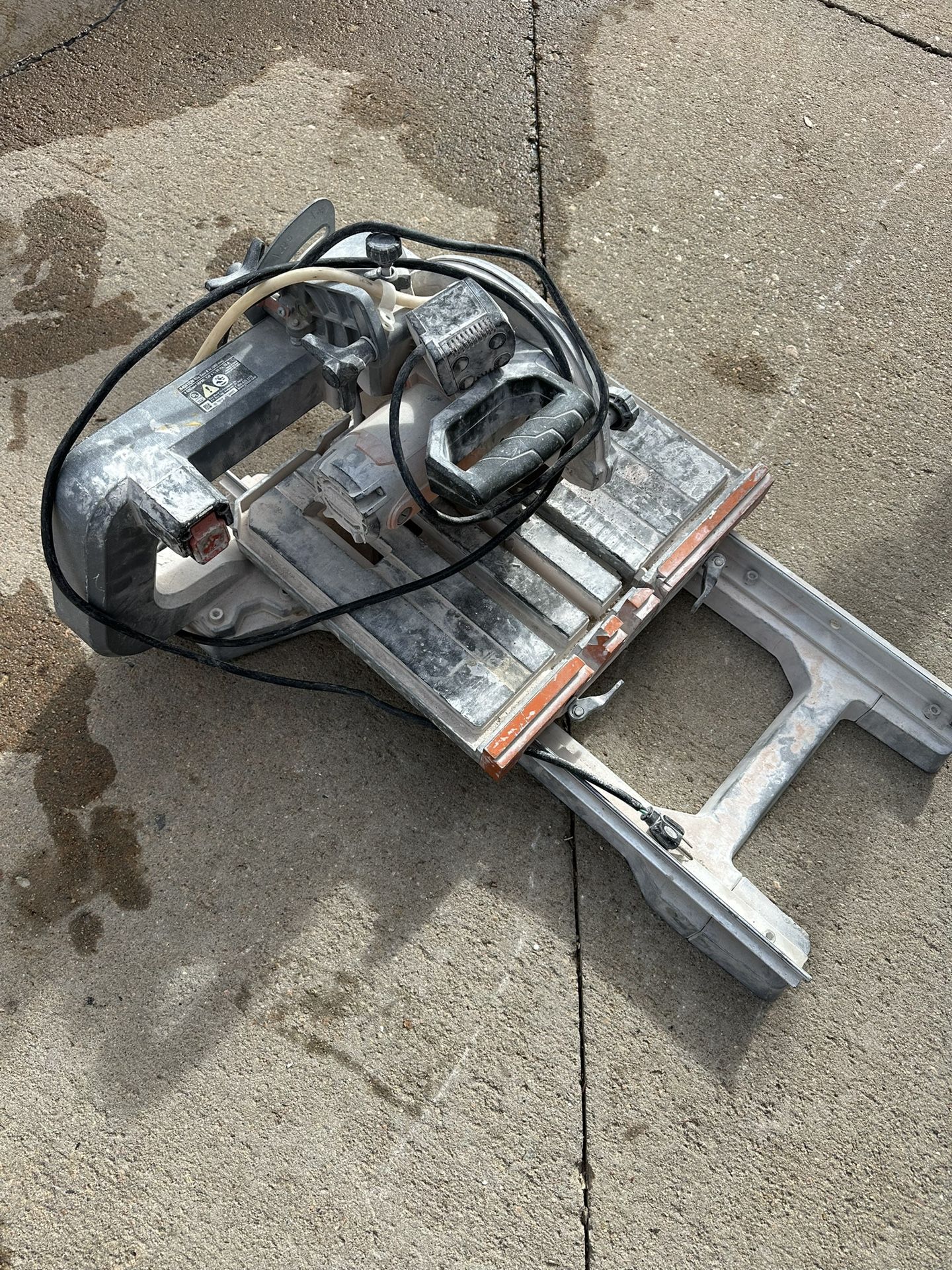 RIDGID 12 Amp Corded 8 in. Tile Saw