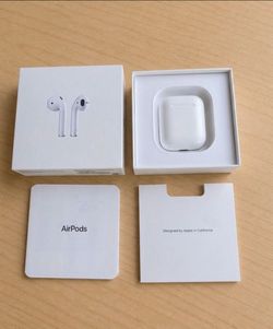 Apple AirPods 2nd Generation