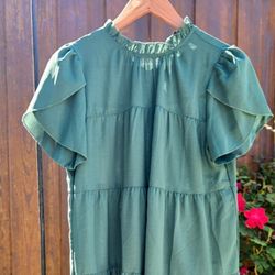 SHEIN Green Petal Sleeve Ruffle Hem Smock Dress. SIZE: 6. GOOD CONDITION. 