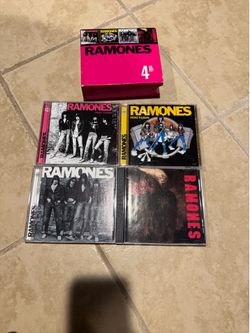 Set of 4 Ramones Compact discs