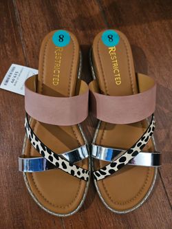 Women's sandals size 8