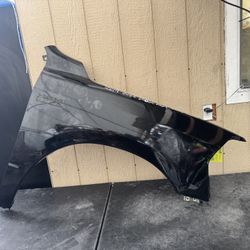2019 2020 2021 2022 2023 2024 2025 DODGE RAM 2500/3500  RIGHT SIDE FENDER OEM USED 