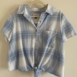 Universal Thread Tie Front Womens Cropped Blue and White Plaid Shirt Sz XL NWOT