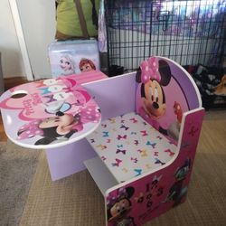 Kids Mini Mouse Desk Gently Loved