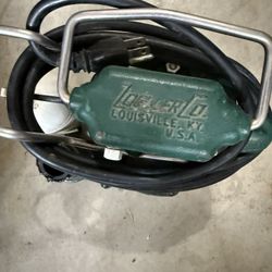 Zoeller Sump Pump – Heavy-Duty Submersible Pump (Made in USA)