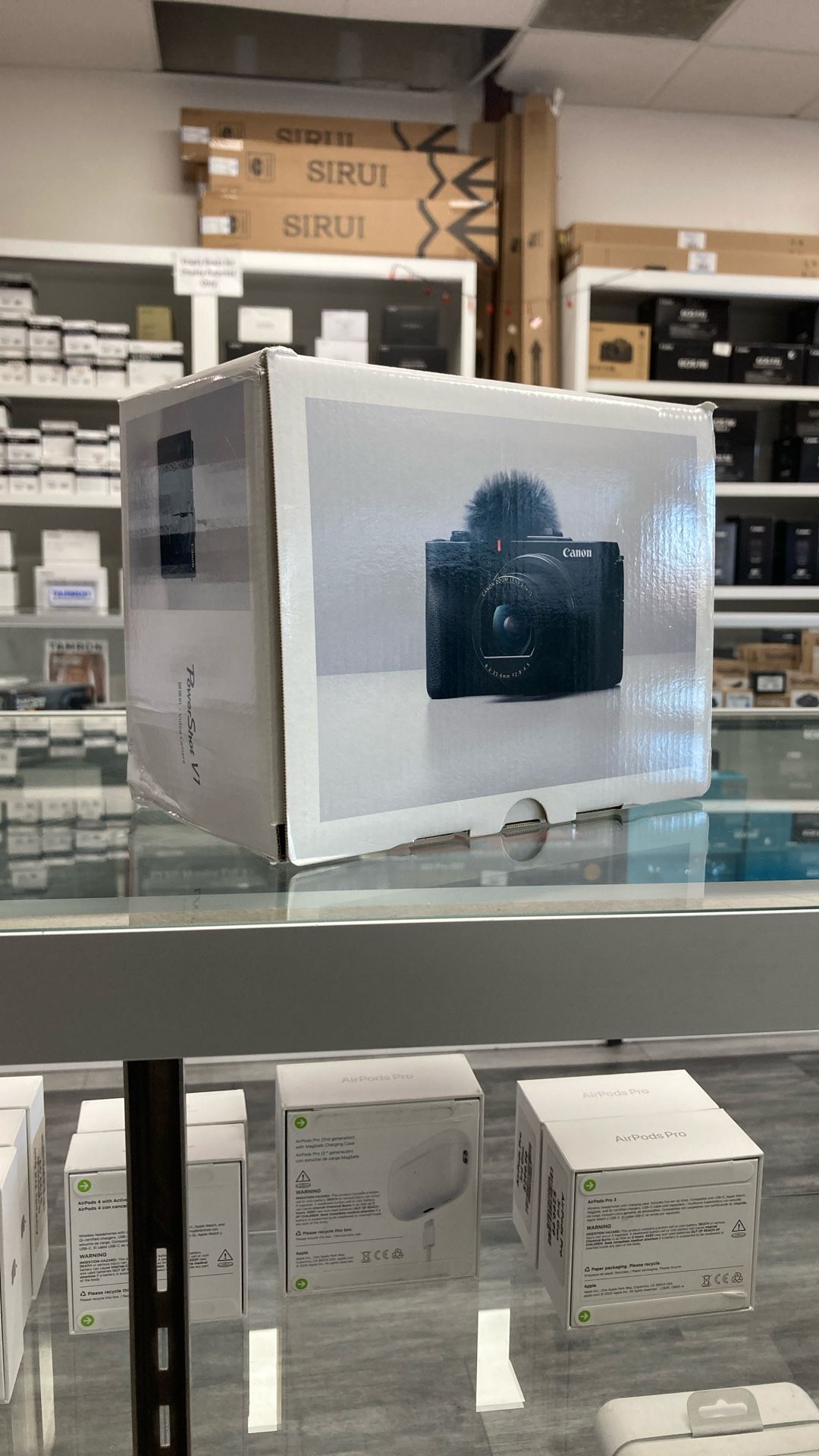 Canon PowerShot V1 *SALE* (11/8)