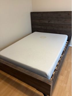 Full size memory foam mattress