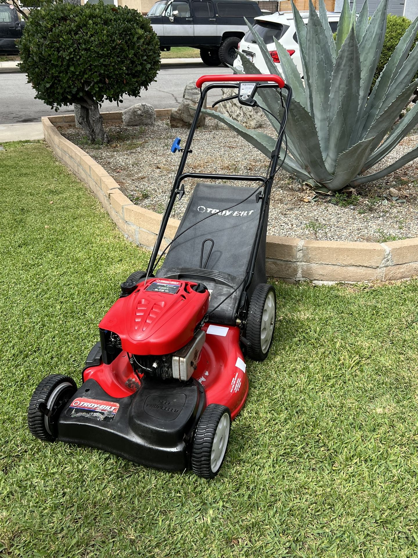 Troy-Bilt 6.75hp Motor Tuff cut self Propelled Lawn mower In Good Working Oder