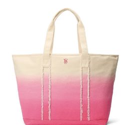 Victoria’s Secret’s Ombré Beach Tote. (New).