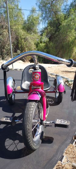 Schwinn Kids Tricycle Pink Chrome