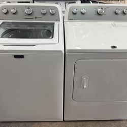 Maytag  Washer And Dryer Set 