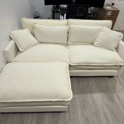 New Loveseat/Couch With Ottoman